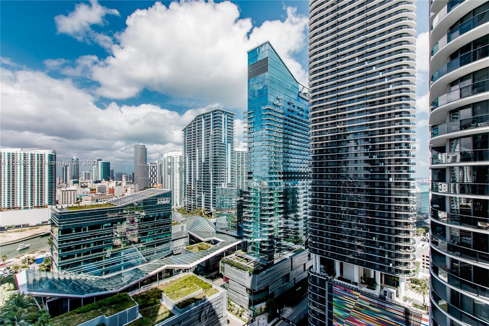 55 SW 9th St # 2501