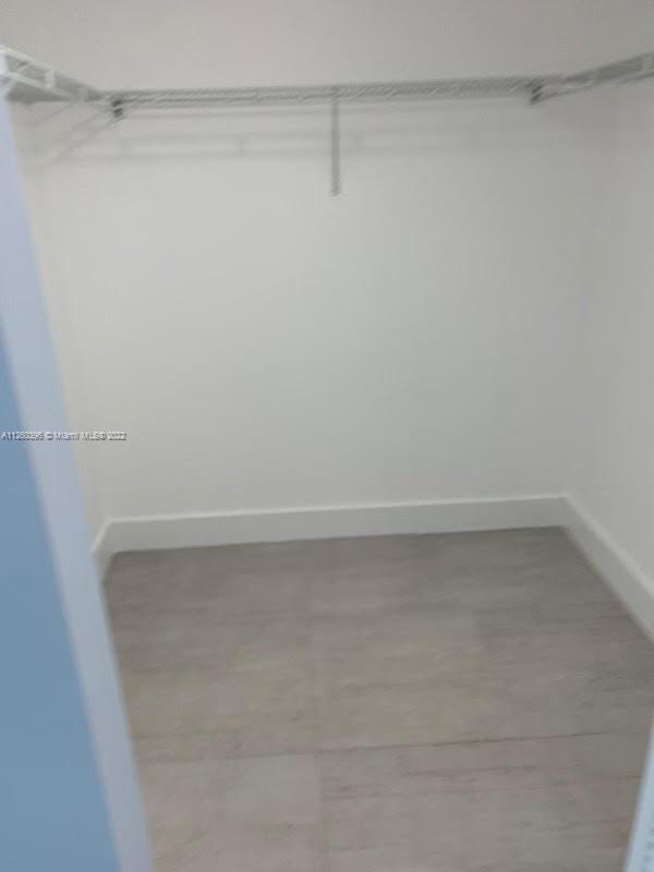 1800 N Bayshore Dr # 3502