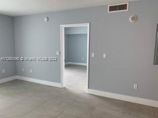 1800 N Bayshore Dr # 3502
