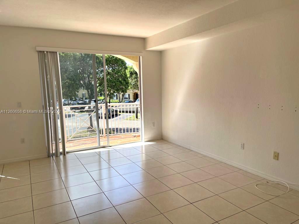 8970 W Flagler St # 216