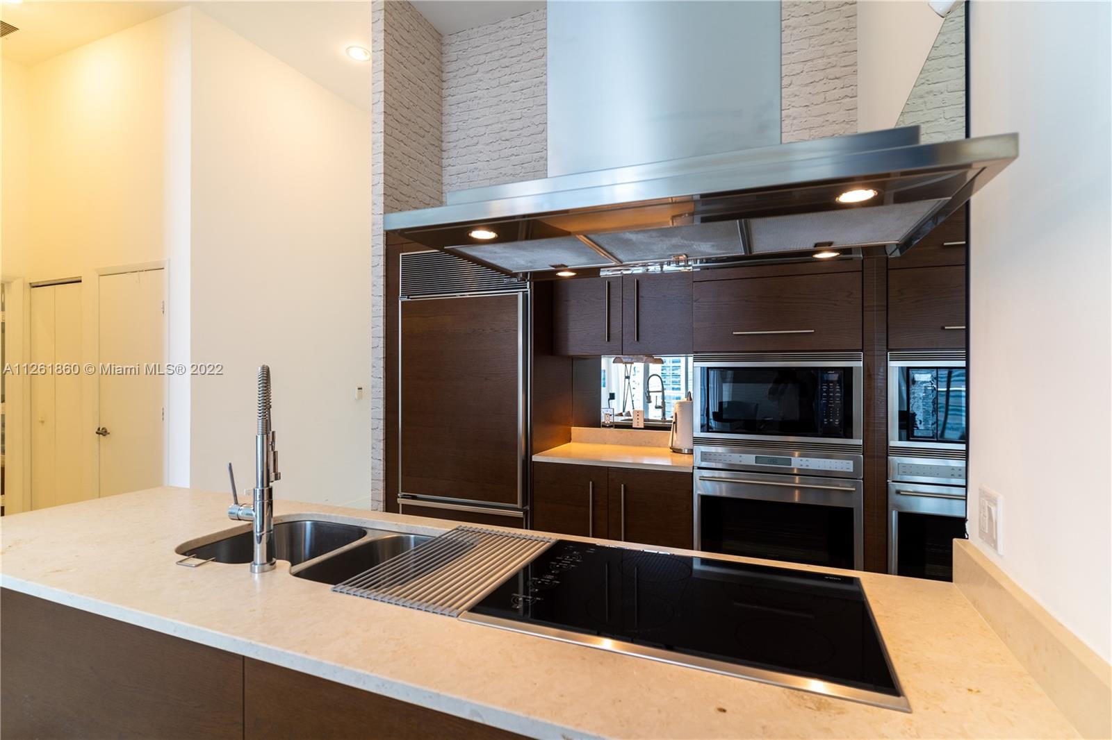 495 Brickell Ave # 1507