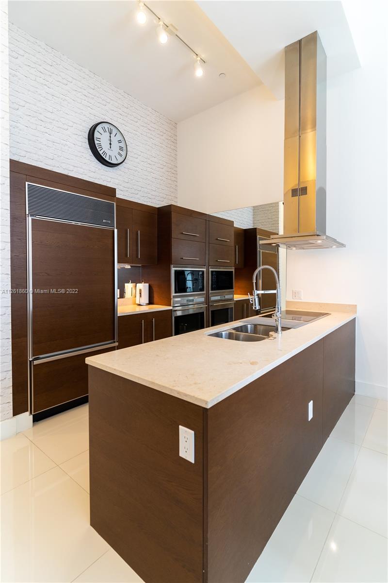 495 Brickell Ave # 1507