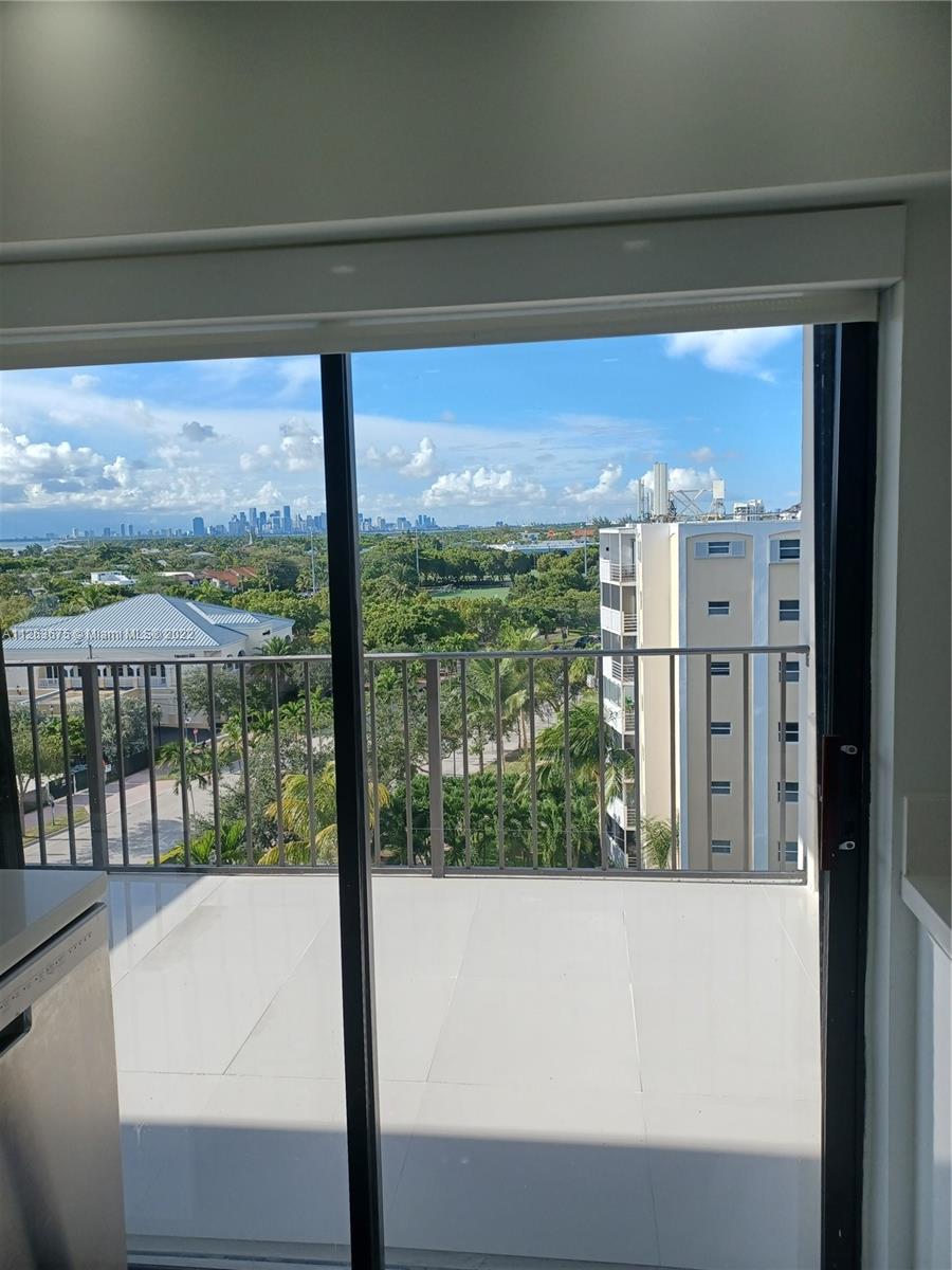 575 Crandon Blvd # 801