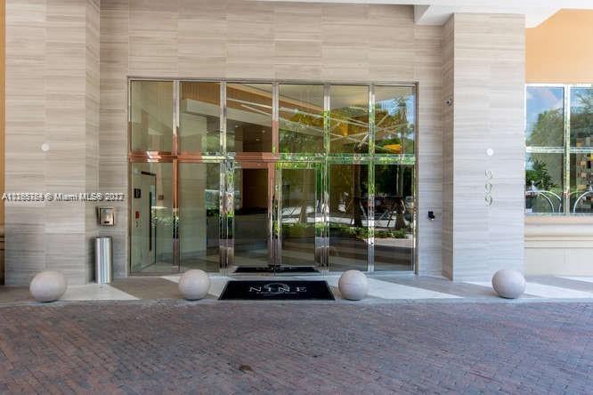 999 SW 1 AVENUE # 1808
