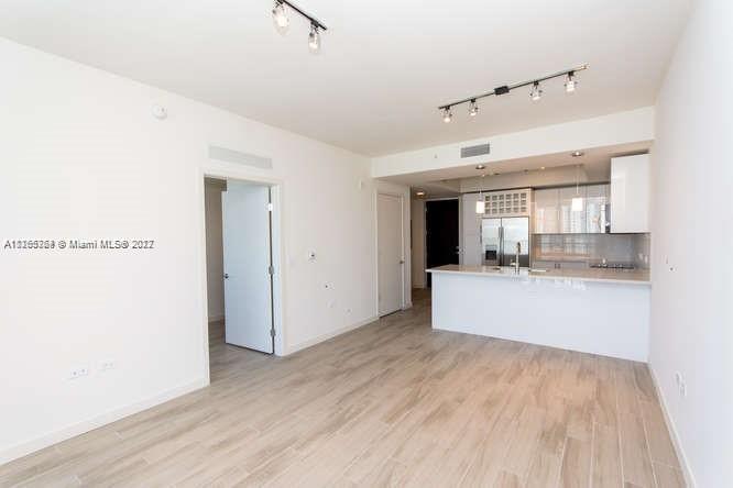 999 SW 1 AVENUE # 1808