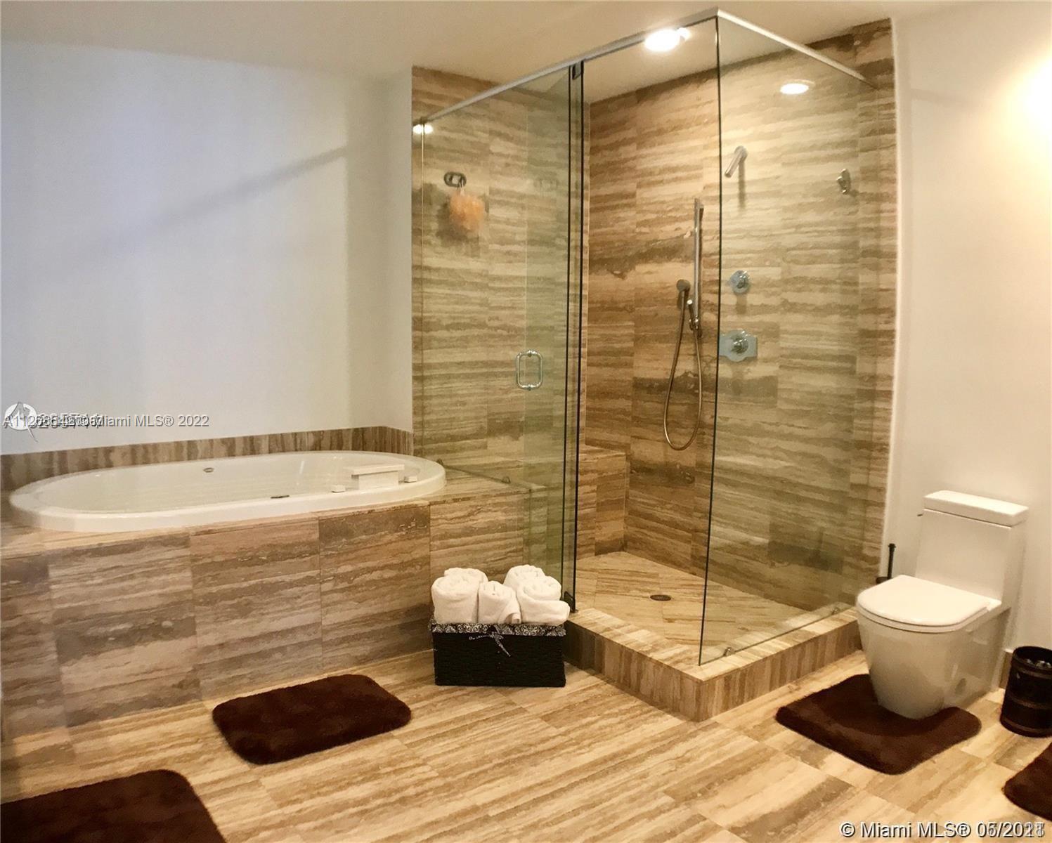15901 Collins Ave # 1102