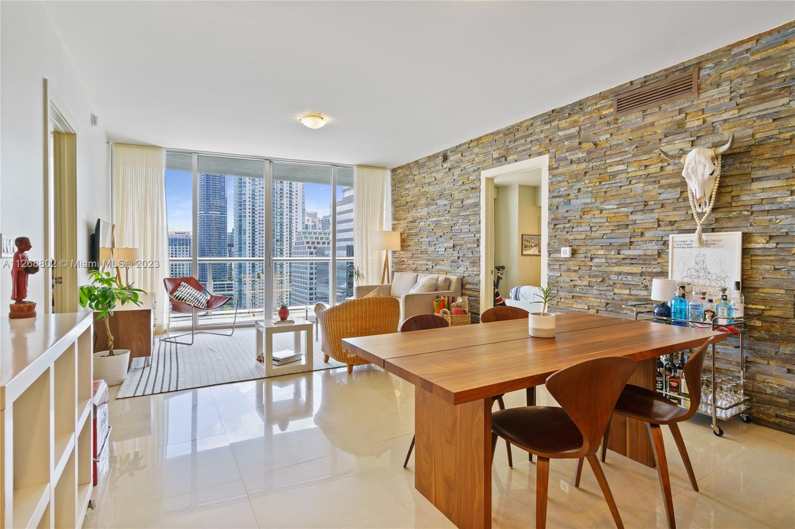 495 Brickell Ave # 3003
