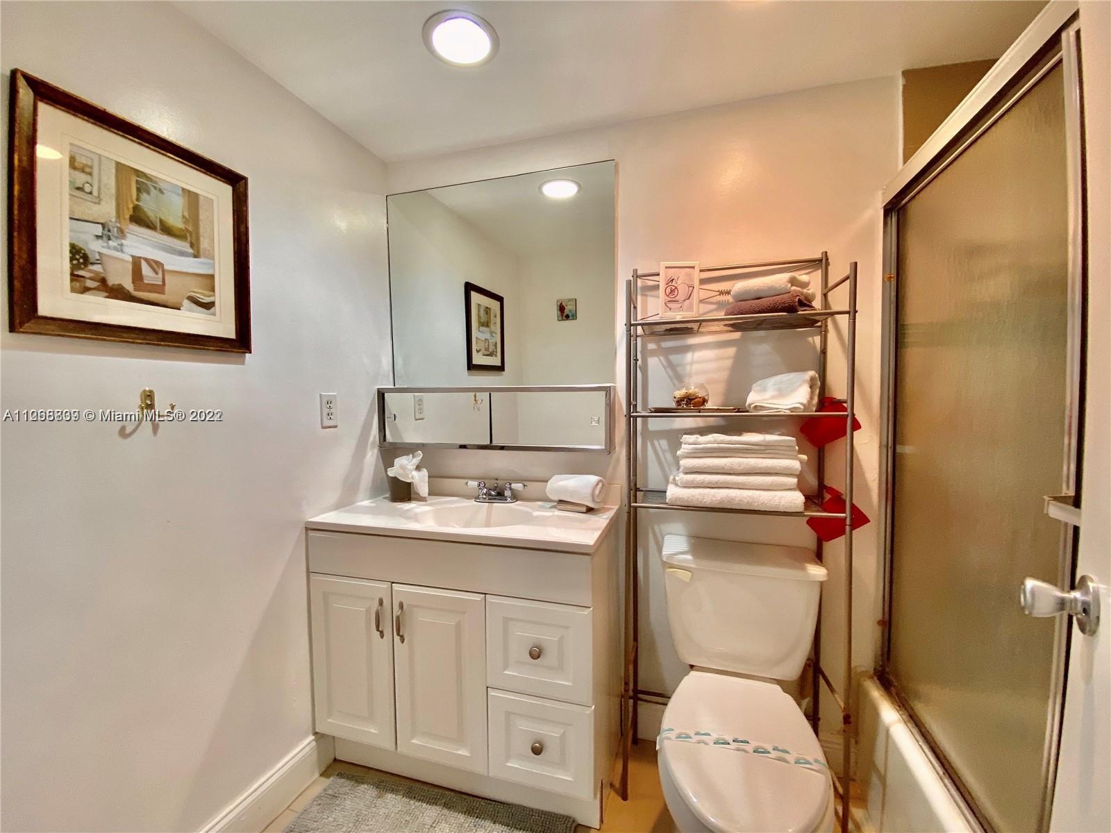 3901 S OCEAN DR # 2A