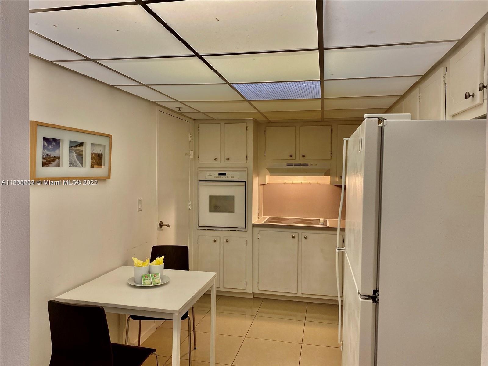 3901 S OCEAN DR # 2A