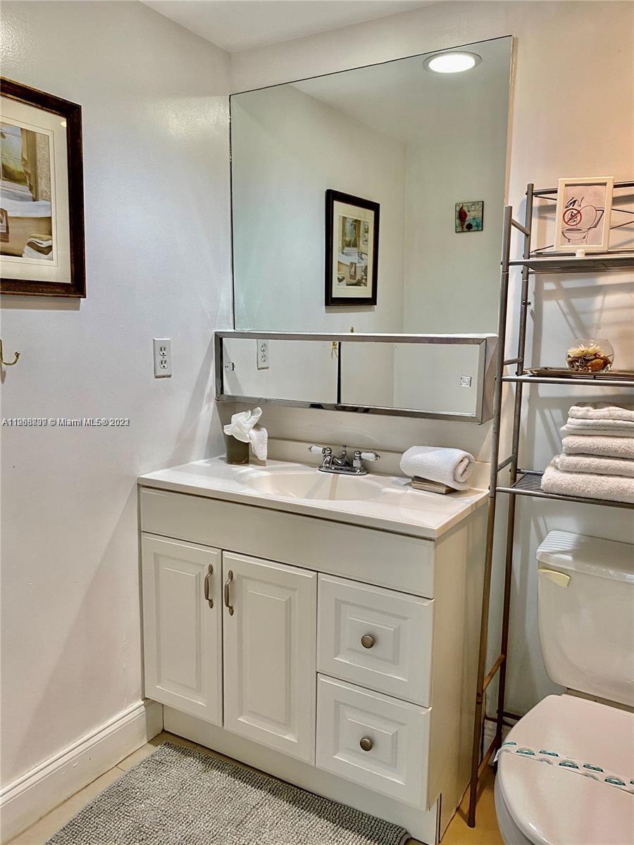 3901 S OCEAN DR # 2A