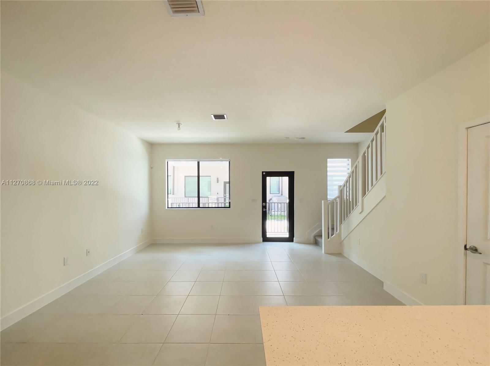 4536 NW 83rd Psge # 4536