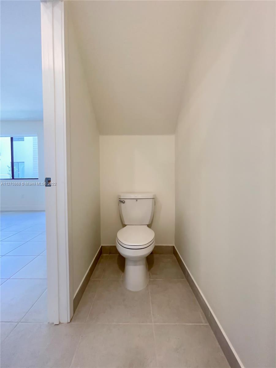 4536 NW 83rd Psge # 4536