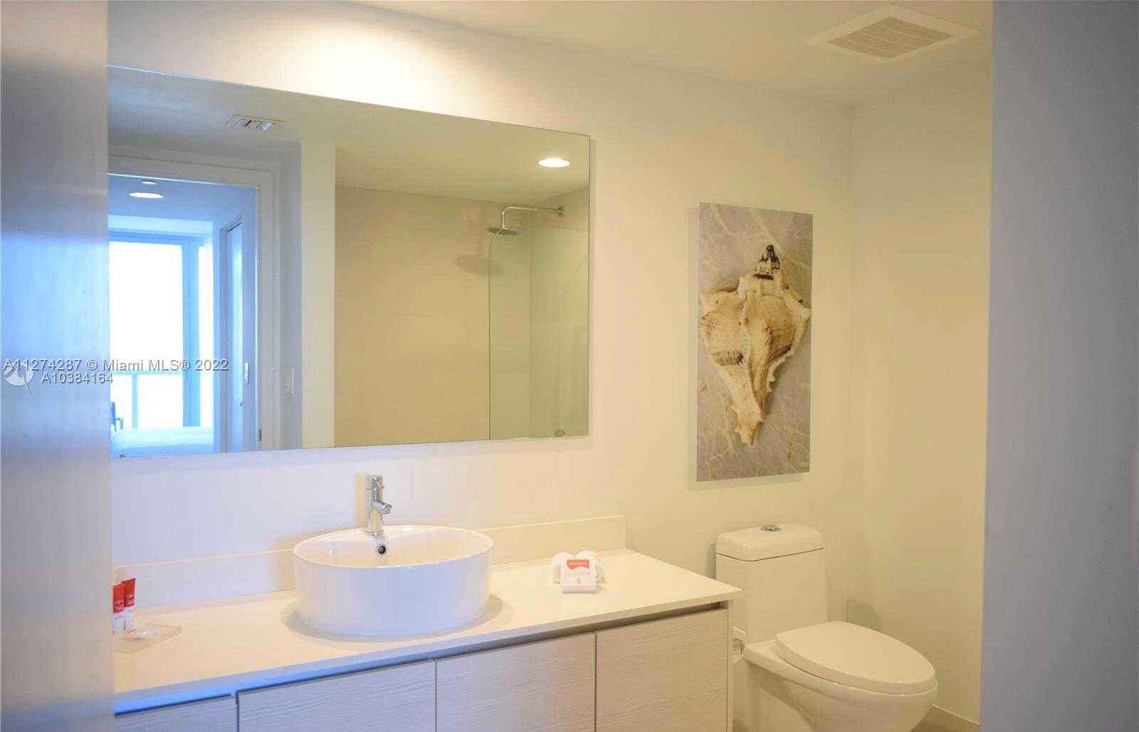 2602 E Hallandale Beach Blvd Unit: R907