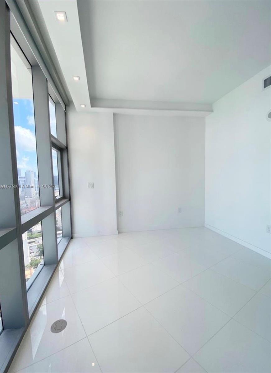 851 NE 1st Ave # 3609