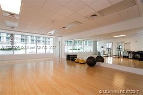 1750 N BAYSHORE DR # 4306
