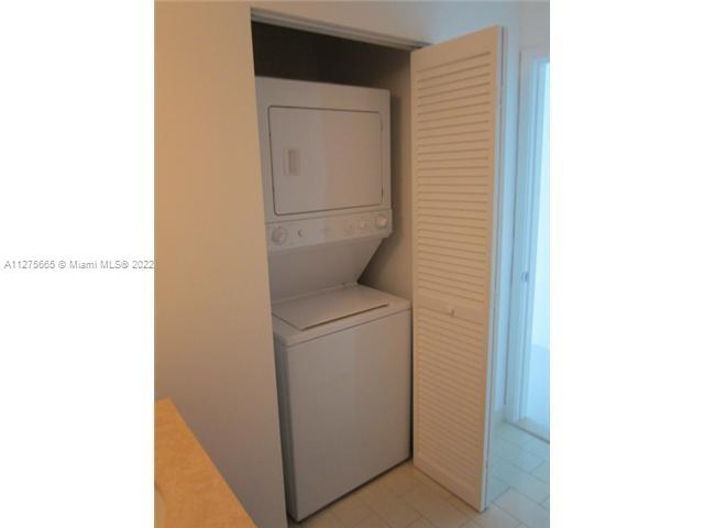 79 SW 12 ST Unit: 3310-S
