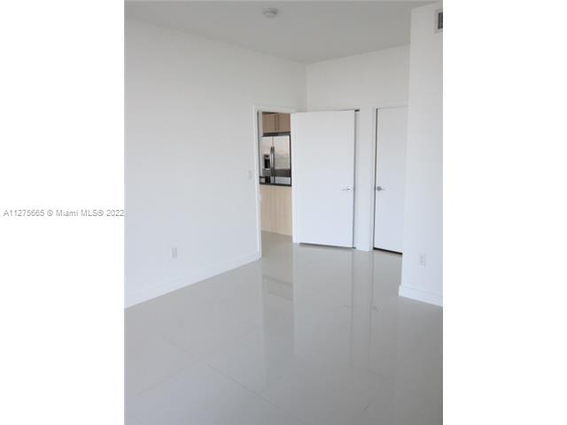79 SW 12 ST Unit: 3310-S