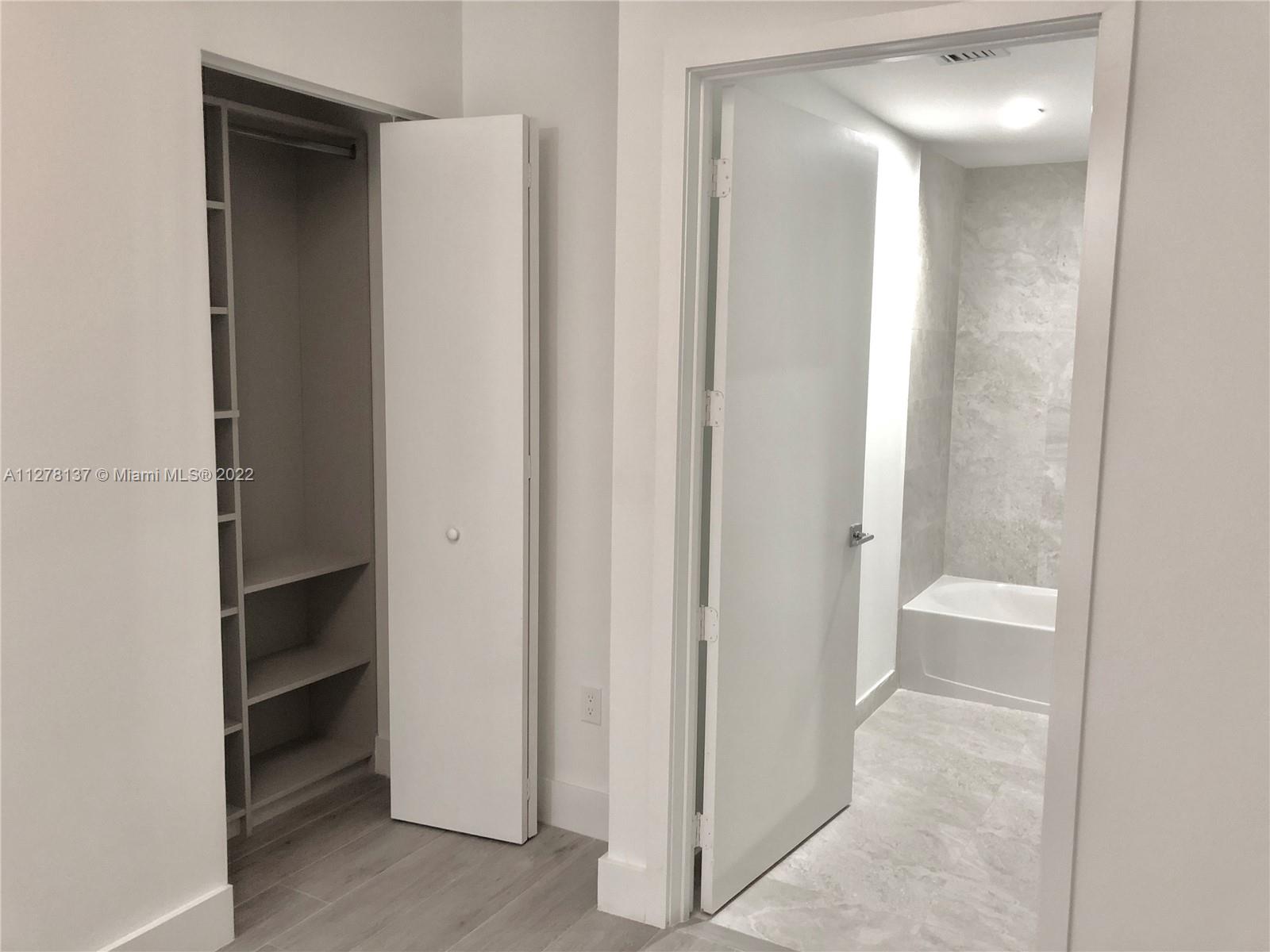 488 NE 18 Street # 2308