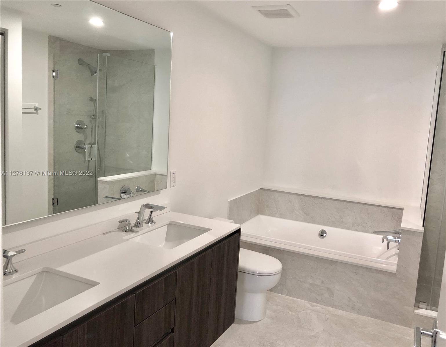 488 NE 18 Street # 2308