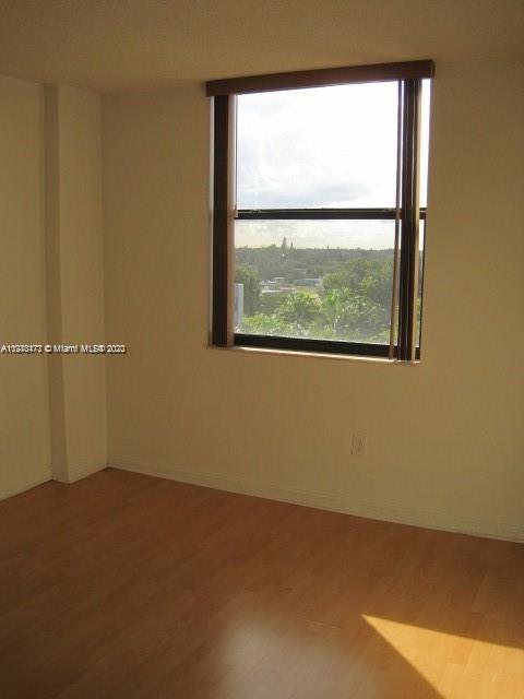 1470 NE 123rd St # A704