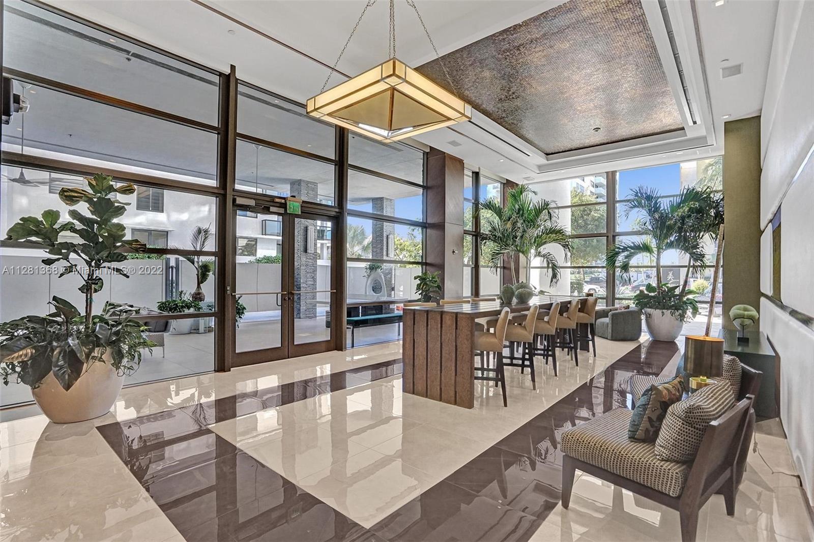 5875 Collins Ave # 1803