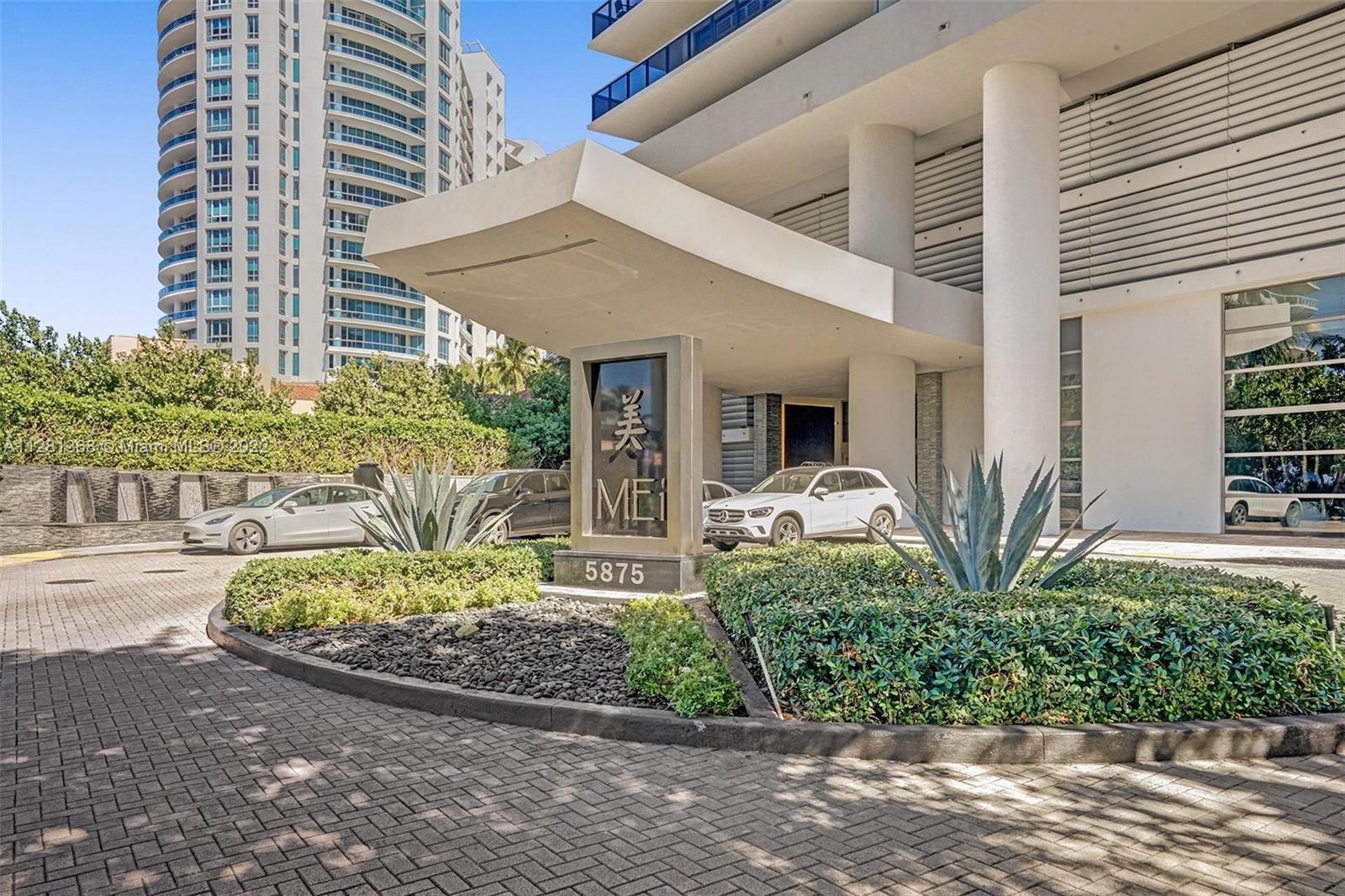 5875 Collins Ave # 1803