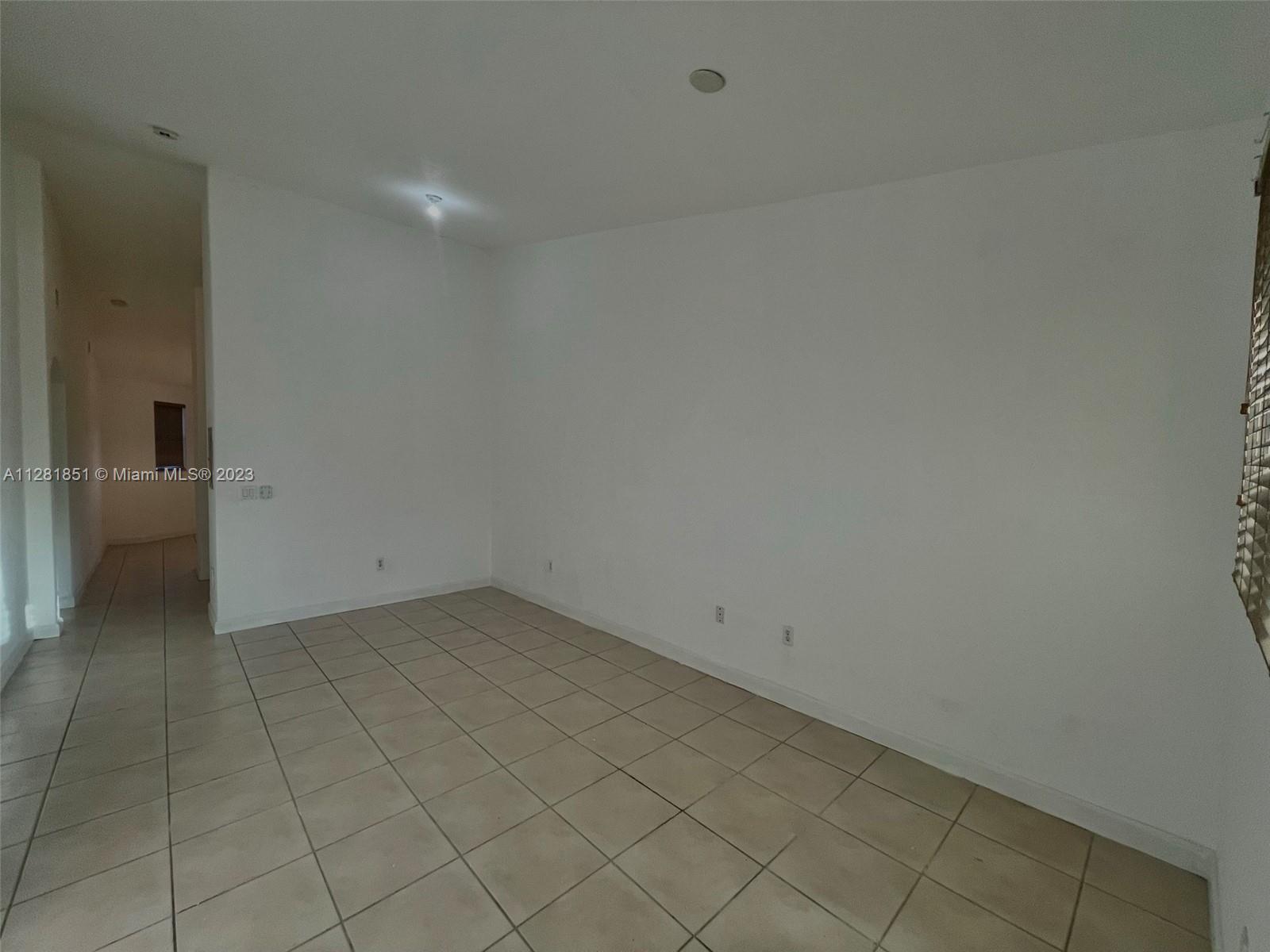 2811 SE 17th Ave # 208