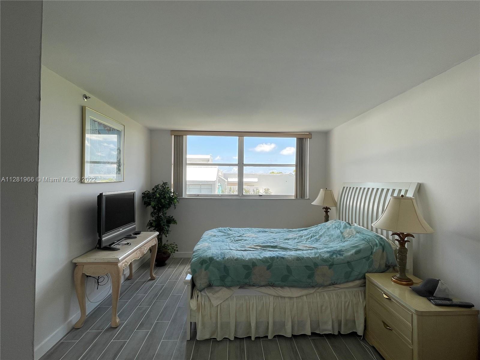700 NE 63rd St # D603