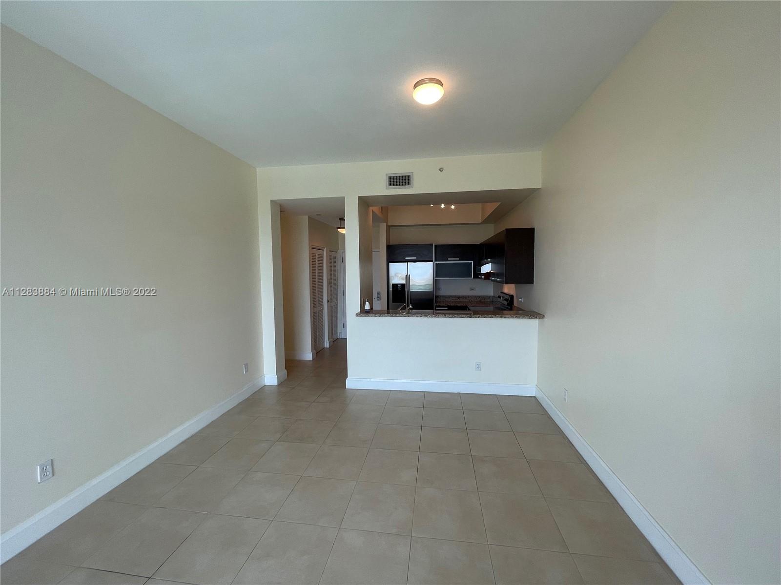 2525 SW 3 # 1505