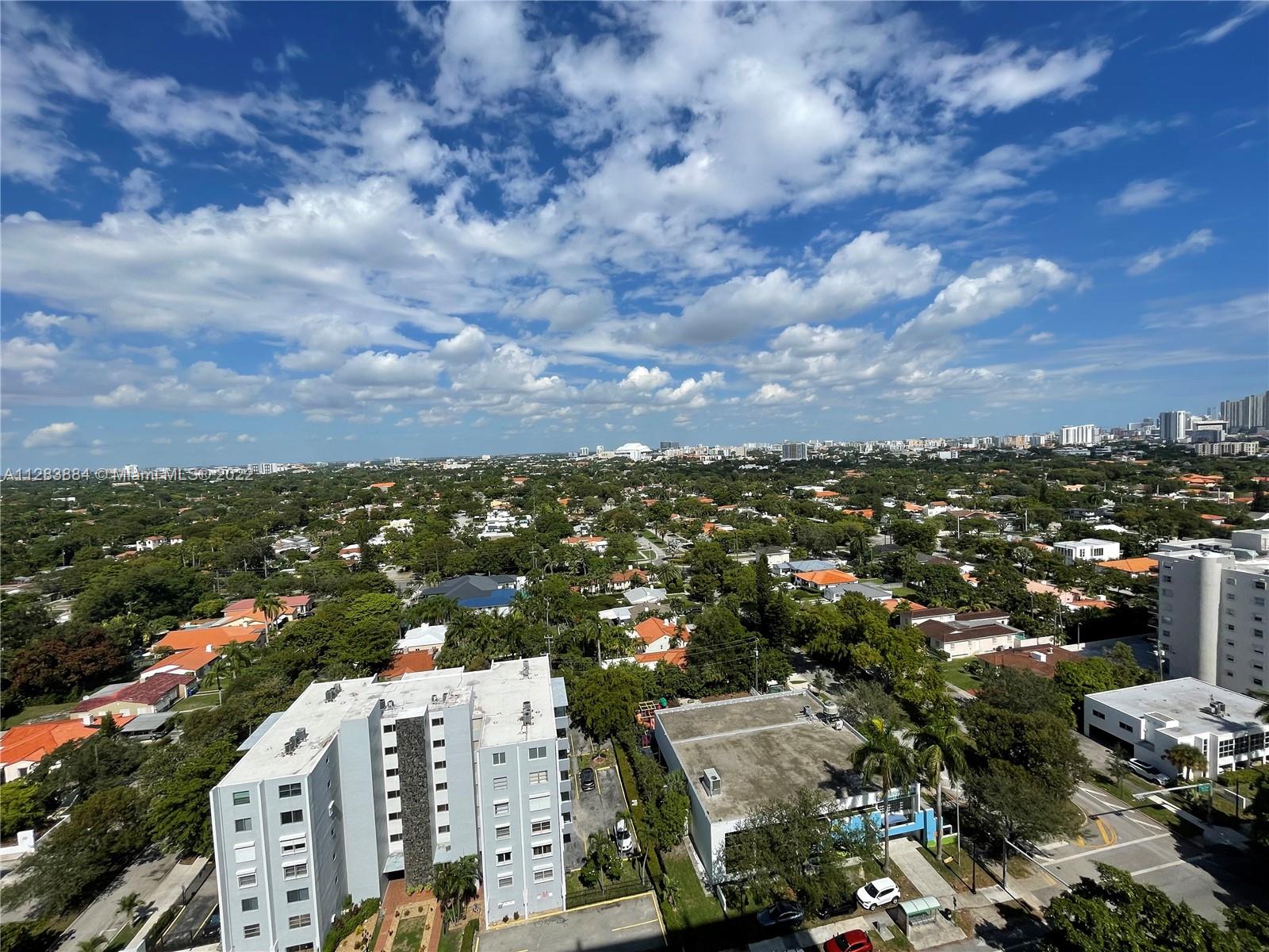 2525 SW 3 # 1505