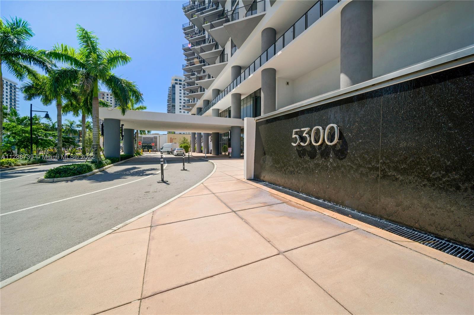 5300 NW 85th Ave # 2003
