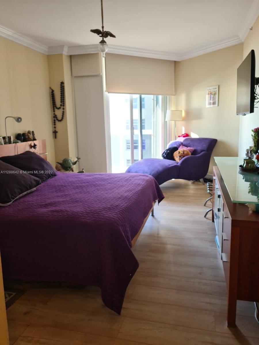 9559 Collins Ave # J Unit: S10-J