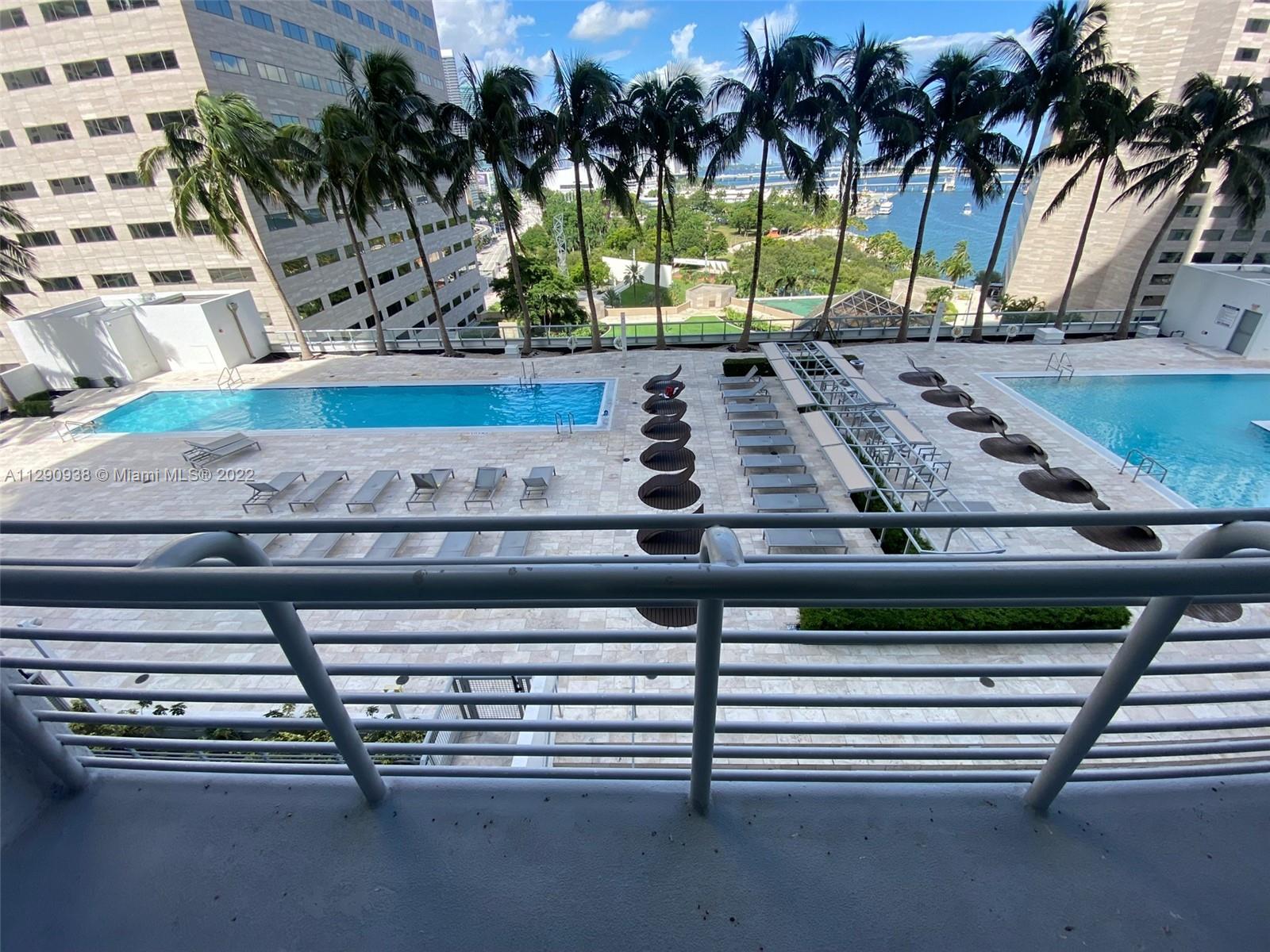 325 S Biscayne Blvd # 1520