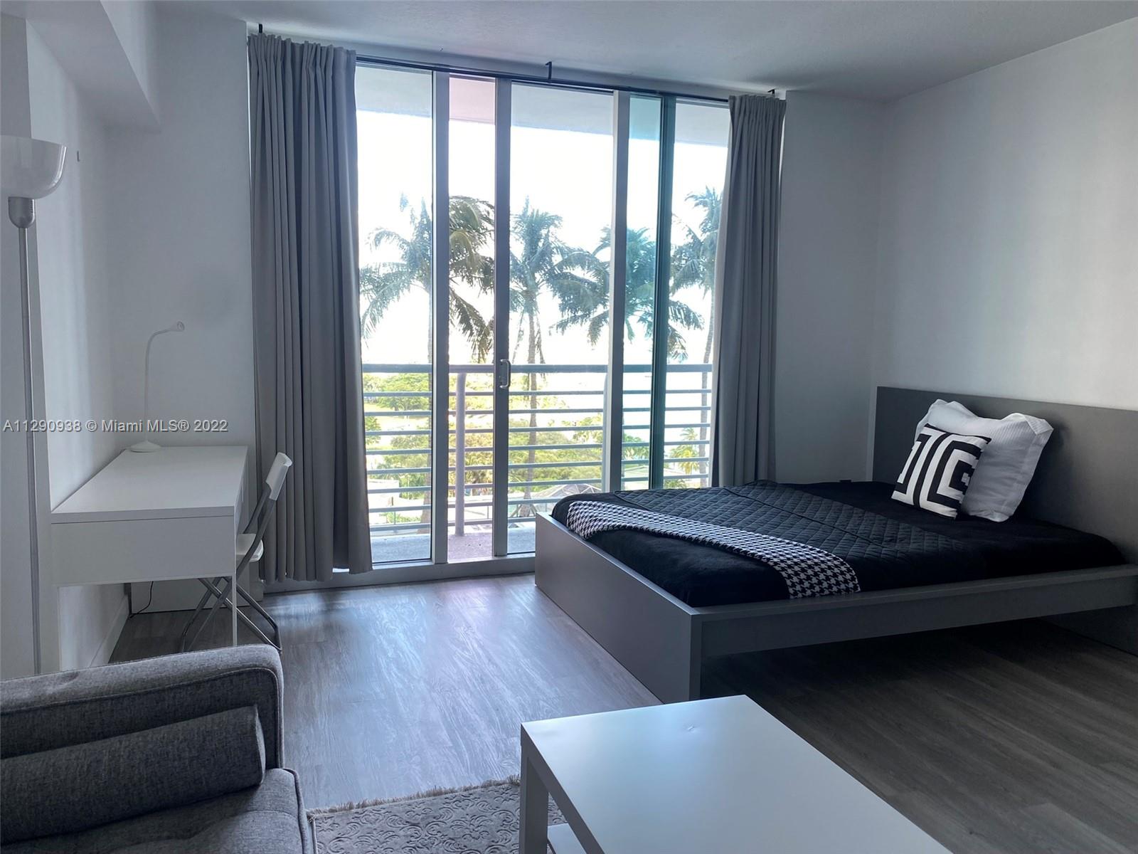 325 S Biscayne Blvd # 1520