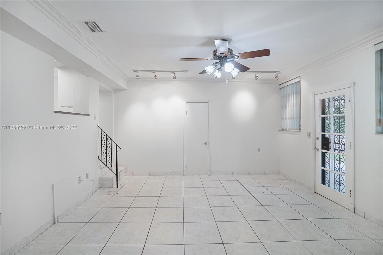 131 SW 51st Pl