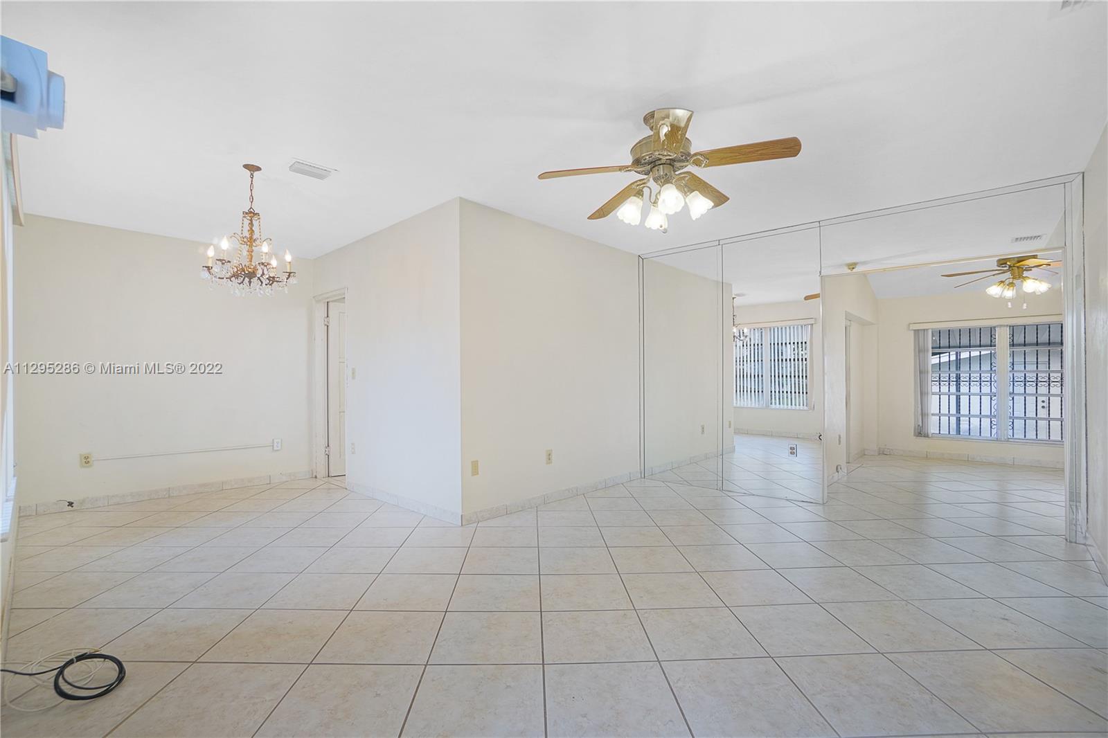 131 SW 51st Pl
