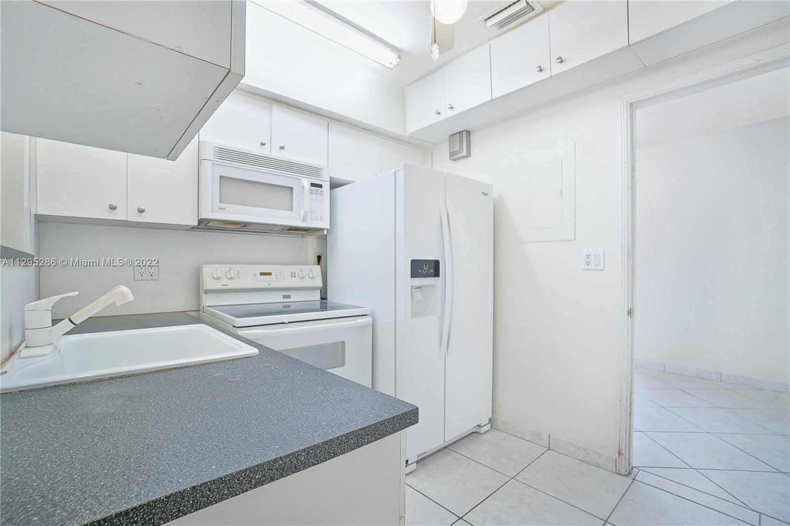 131 SW 51st Pl