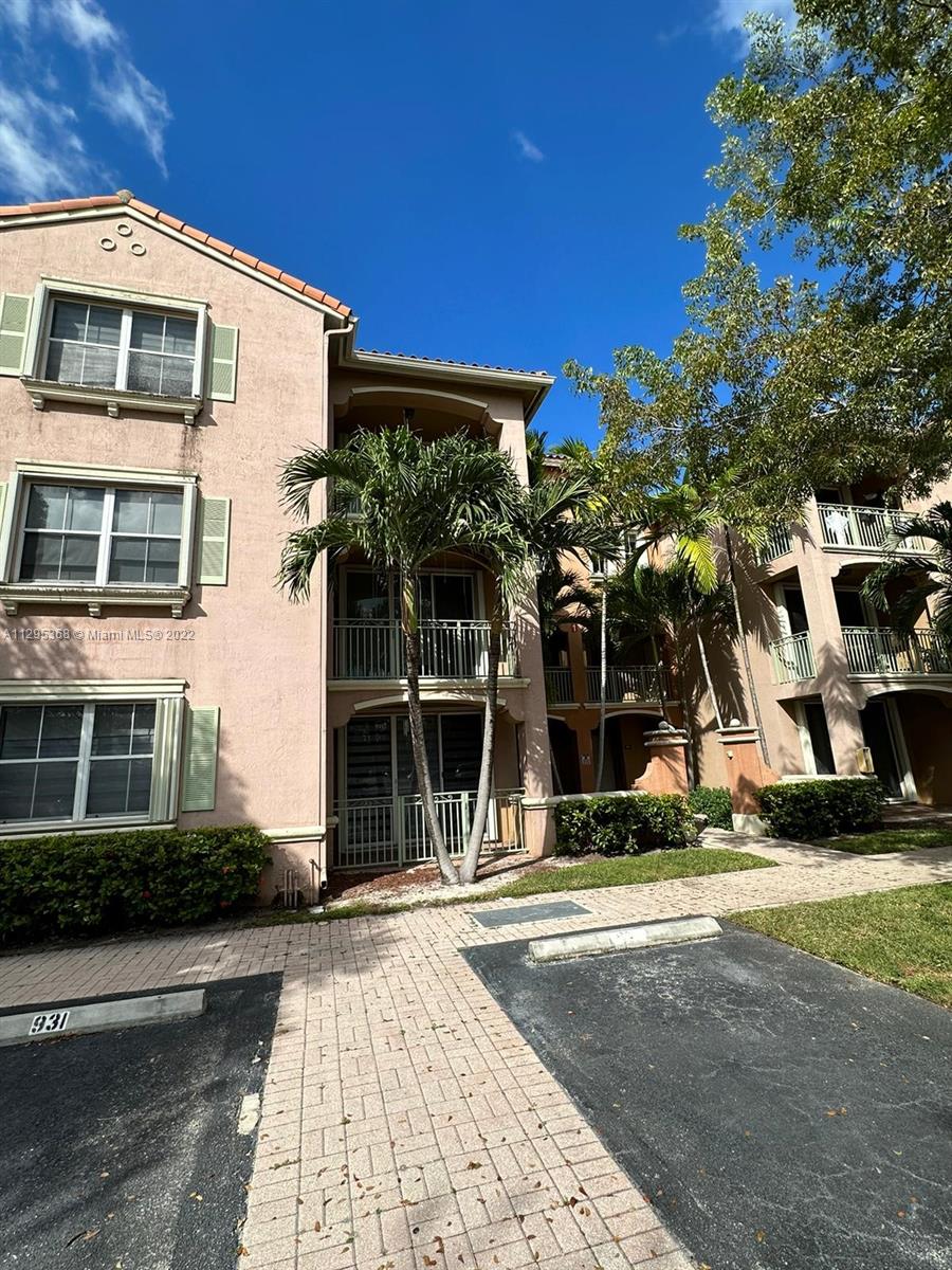 6700 NW 114th Ave # 921