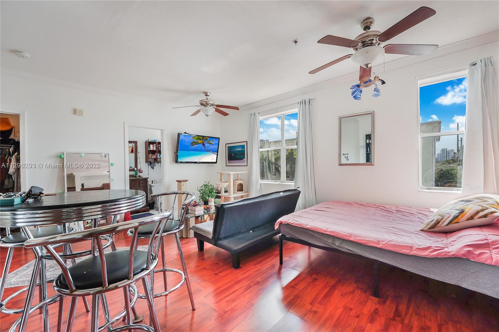 1502 Jefferson Ave # 304