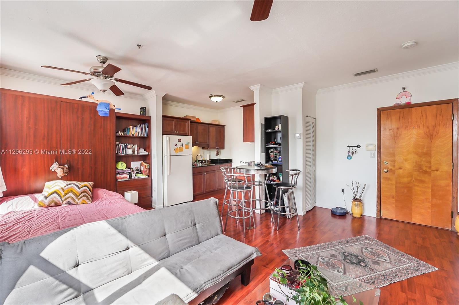 1502 Jefferson Ave # 304