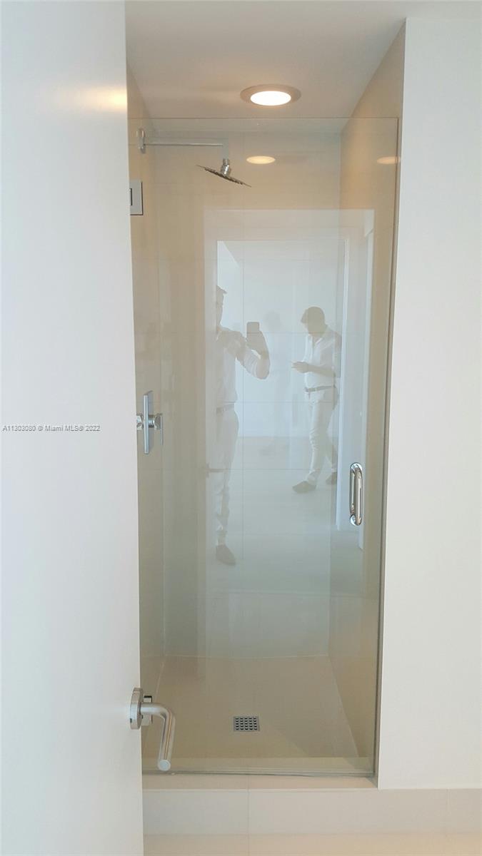 1300 S MIAMI AV Unit: 4411