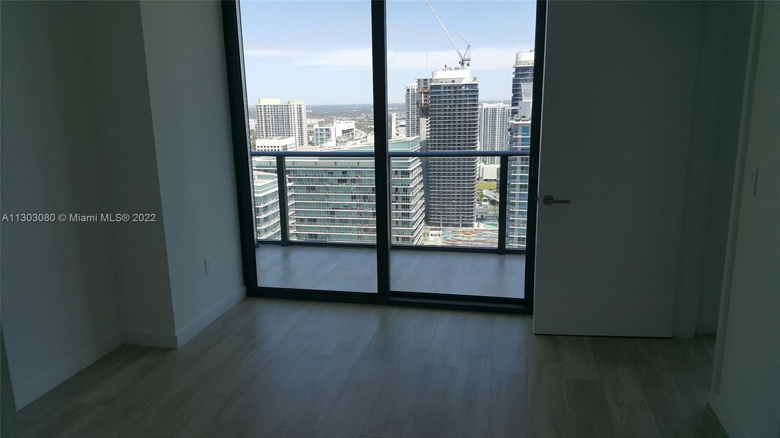 1300 S MIAMI AV Unit: 4411