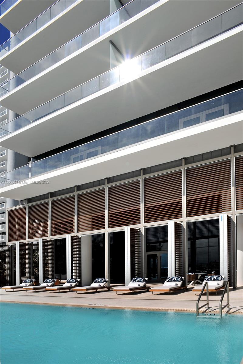 2000 S Ocean Dr # 12B