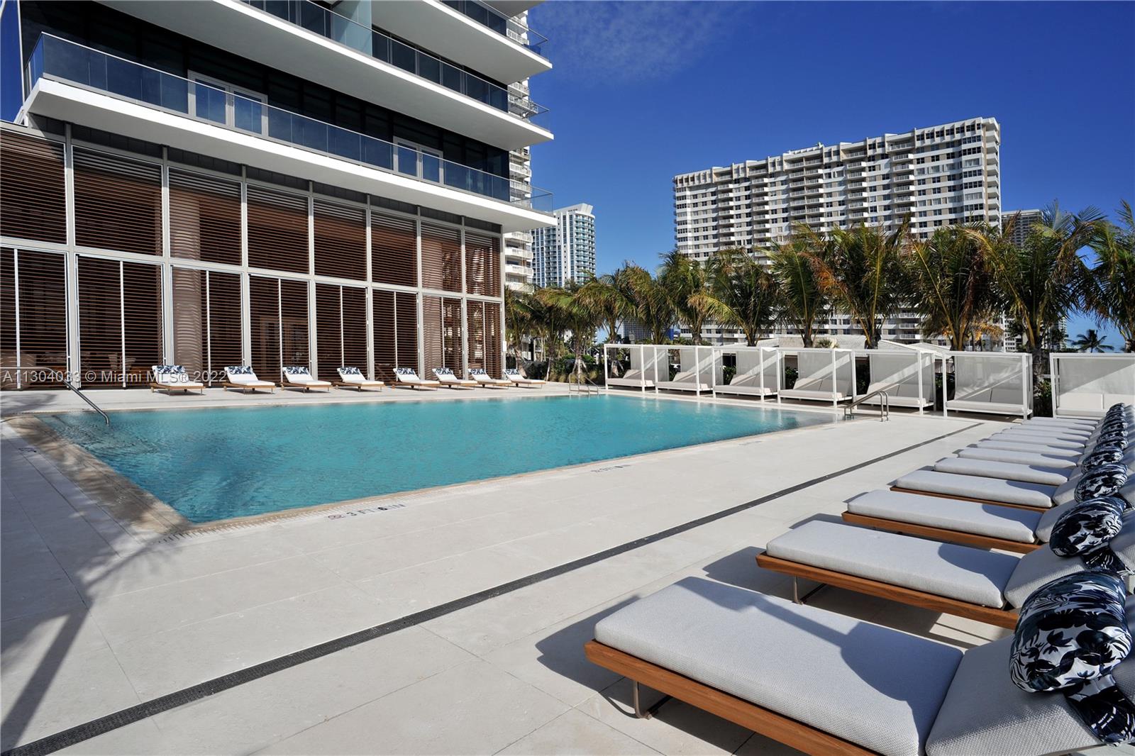 2000 S Ocean Dr # 12B