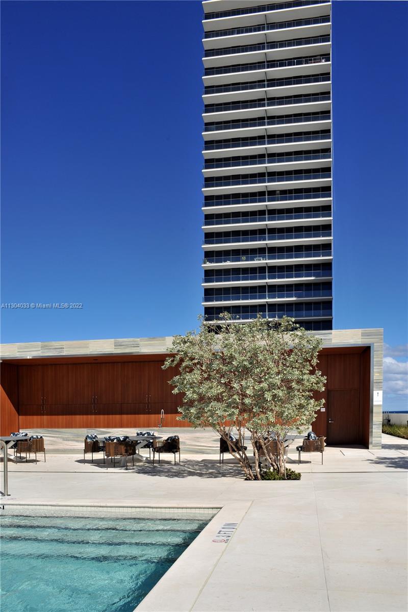 2000 S Ocean Dr # 12B