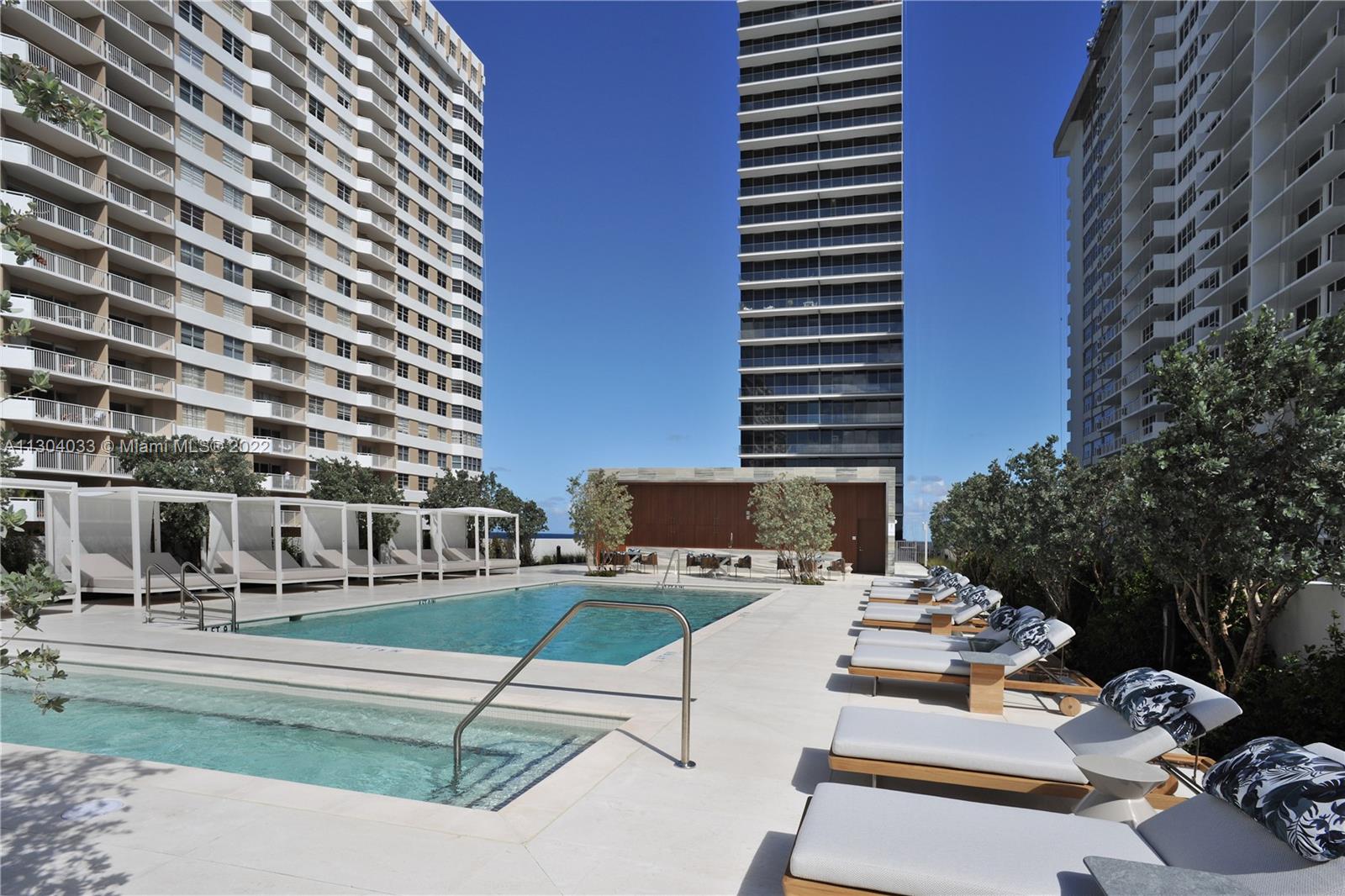 2000 S Ocean Dr # 12B