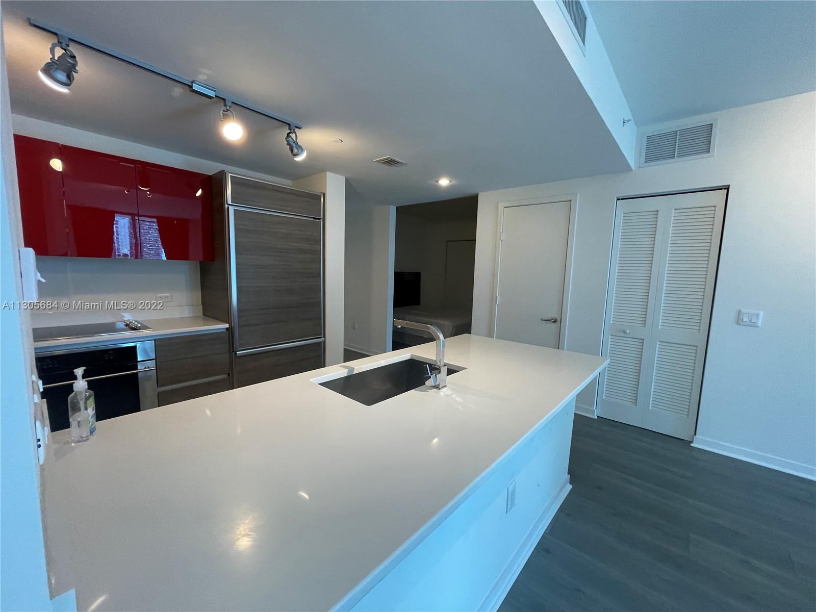 1100 S Miami Ave Unit: 1203