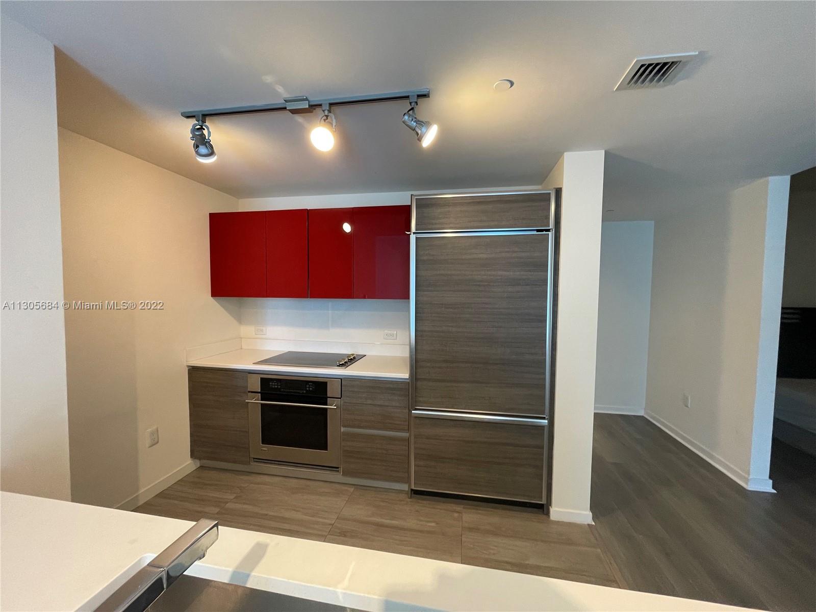 1100 S Miami Ave Unit: 1203