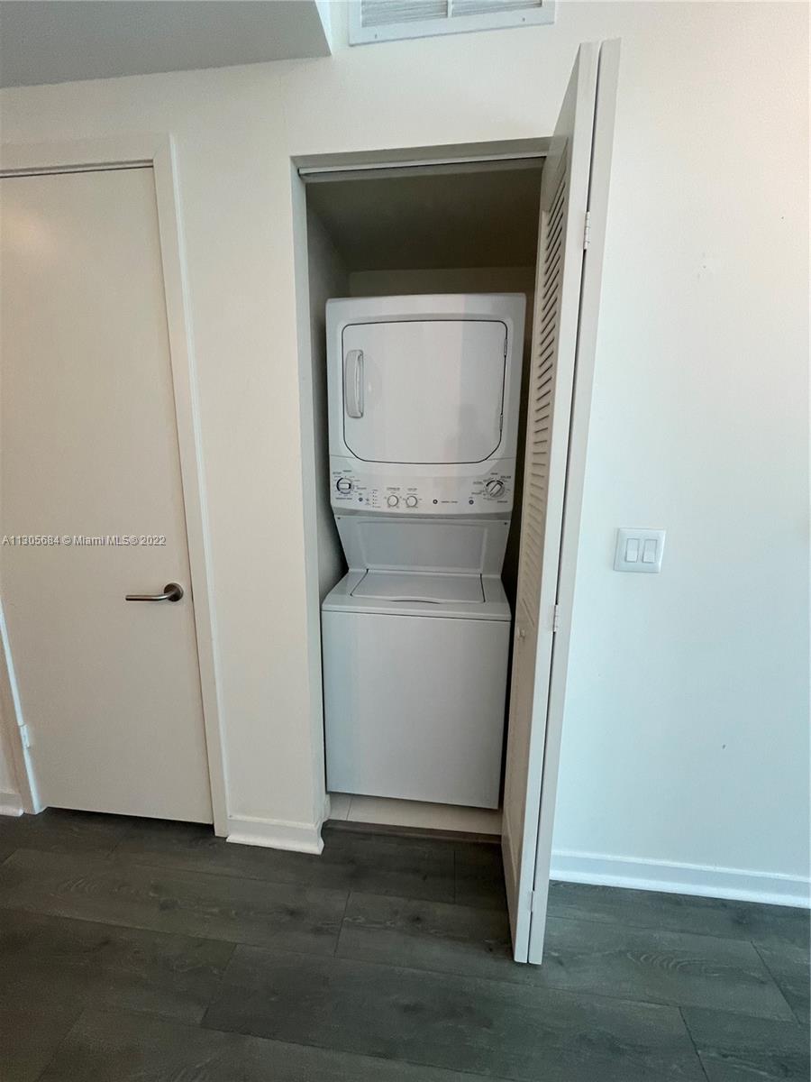 1100 S Miami Ave Unit: 1203