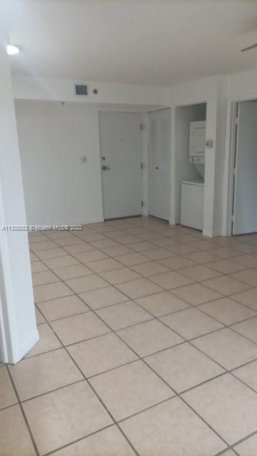 637 SW 3rd St # 206